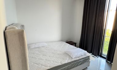 Disewakan Rumah Golf Island PIK Luas 5x15 Hoek 3lt Full Furnished