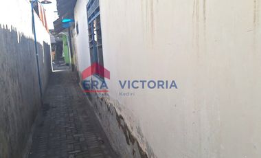 Rumah DIJUAL di Daerah Setonopande Kota Kediri Siap Huni