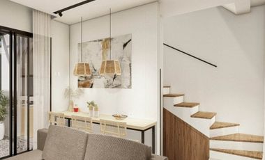 Rumah 2 lantai disayap geger kalong,Ciwaru, strategis harga terjangkau