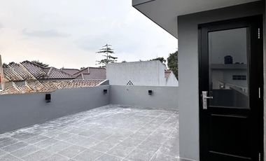 Dijual Rumah Jagakarsa Strategis Dekat Stasiun KRL dan Tol