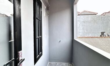 Dijual Rumah Jagakarsa Strategis Dekat Stasiun KRL dan Tol