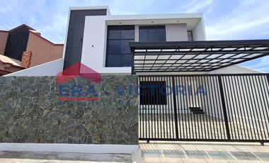 Rumah Dijual Daerah Katang, Sukorejo, 5 menit ke RS Aura Syifa