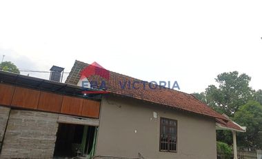 Rumah DIJUAL di Gempolan Gurah Kab Kediri Depan Jalan Raya Dua Ruas