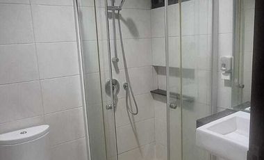 DISEWAKAN RUMAH RAPIH KOSONGAN DI GREENLAKE CITY GLC CLUSTER ASIA