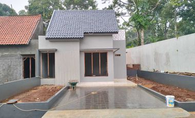 Rumah siap huni lokasi strategis di Unnes Gunungpati