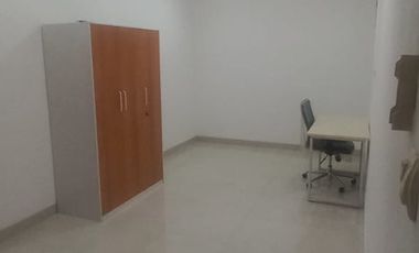 DISEWAKAN RUMAH RAPIH SIAP HUNI KOSONGAN DI KOSAMBI BARU BARU RENOV