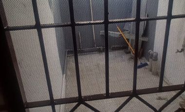 DISEWAKAN RUMAH RAPIH SIAP HUNI KOSONGAN DI KOSAMBI BARU BARU RENOV