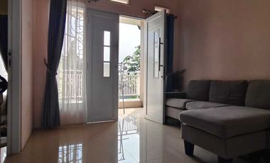 Rumah 2 lt type town house parung bogor raya dkt pasar parung