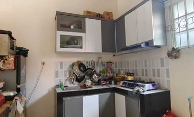 Rumah 2 lt type town house parung bogor raya dkt pasar parung