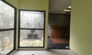 Rumah 1 Lt Strategis Selangkah ke Pintu Tol Pamulang Siap KPR J-32748