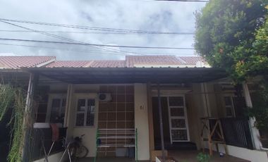 Rumah 1 Lt Strategis Selangkah ke Pintu Tol Pamulang Siap KPR J-32748