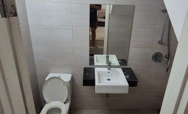 DISEWAKAN RUMAH SEMI FURNISHED GREENLAKE CITY GLC CLUSTER AUSTRALIA