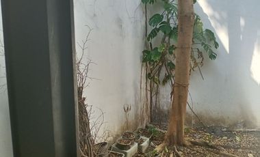 Rumah Cluster One Gate Tepi Jalan Utama Dekat Lor In Hotel Colomadu