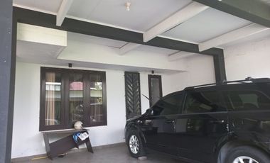 Rumah Cluster One Gate Tepi Jalan Utama Dekat Lor In Hotel Colomadu