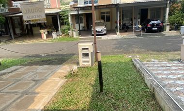 DIJUAL RUMAH TERAWAT RAPIH ASRI NATURALE FORESTA BSD LOKASI STRATEGIS