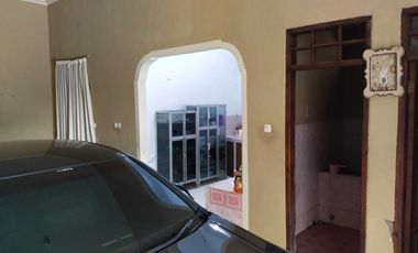 Dijual Rumah Hook Di Perumahan Taman Bougenvile Sambikerep Surabaya