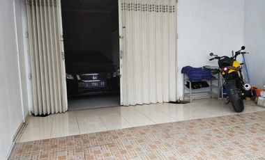 Dijual Rumah Hook Di Perumahan Taman Bougenvile Sambikerep Surabaya
