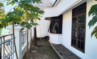 Rumah Luas dan Bersih Colomadu