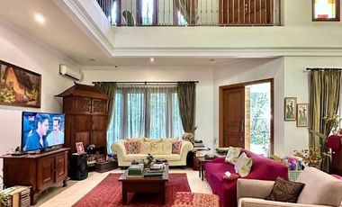 Rumah swiming pool ampera jakarta selatan