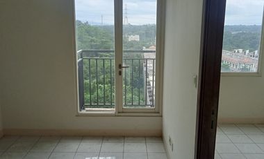 Disewakan unit 2BR hook kosongan Podomoro Golf View