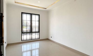 Jatiasih, Kota Bekasi Dekat Gerbang Tol Jatiwarna & Stasiun LRT Cikuni