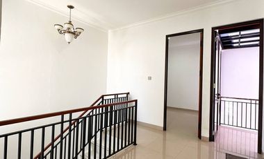 Jatiasih, Kota Bekasi Dekat Gerbang Tol Jatiwarna & Stasiun LRT Cikuni