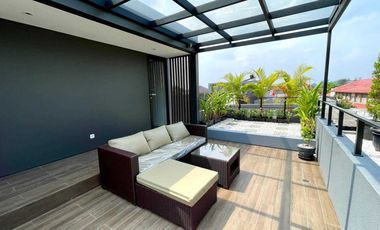 Rumah Siap Huni 3 lantai dan Free Legalitas lokasi di Jakarta Selatan dekat exit toll dan Mall.