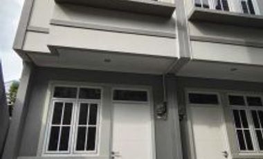 Dijual Rumah Baru Minimalis Modern 2Lt di Johar Baru Jakarta Pusat