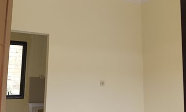 rumah cantik tipe 50/60 suasana sejuk dan asri