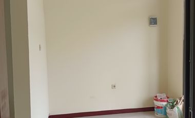 rumah cantik tipe 50/60 suasana sejuk dan asri