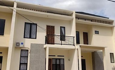 rumah cantik tipe 50/60 suasana sejuk dan asri