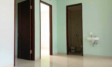 Disewakan Rumah Townhouse kawasan Elit Setramurni