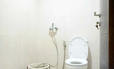 Disewakan Rumah Townhouse kawasan Elit Setramurni