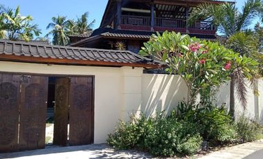 Villa dijual di Gunung sari