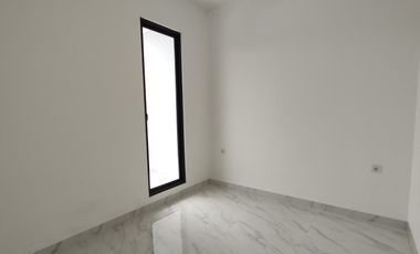 RUMAH VILLA MELATI MAS BLOK VISTA di JUAL CEPAT