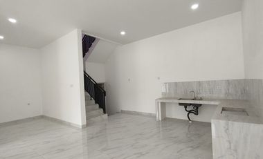 RUMAH VILLA MELATI MAS BLOK VISTA di JUAL CEPAT