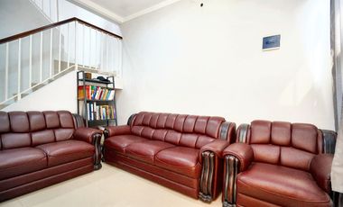 Rumah Cantik 2 Lt Siap KPR 11 Mnt ke Paradise Walk Serpong J-19066