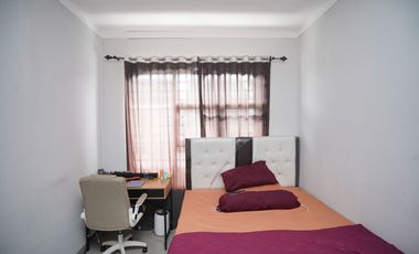 Rumah Cantik 2 Lt Siap KPR 11 Mnt ke Paradise Walk Serpong J-19066