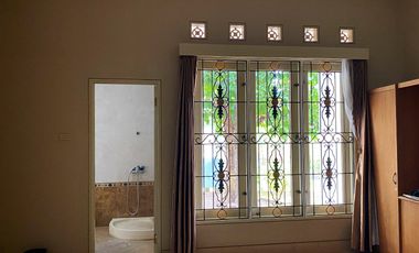 Hunian Mewah & Luas di Lokasi Strategis – Siap Huni!