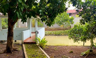 Hunian Mewah & Luas di Lokasi Strategis – Siap Huni!