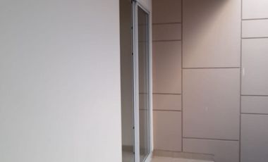 Disewakan Rumah Termurah Lebar 6 di Green Puri