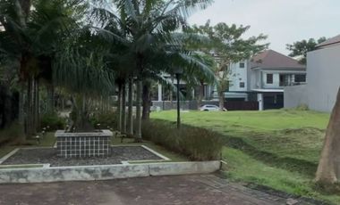 Dijual Tanah Dian Istana Sebelah Fasum Taman Dkt Graha Famili Pakuwon