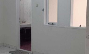 DISEWAKAN CEPAT RUMAH DI PULAU MATAHARI JAKARTA BARAT