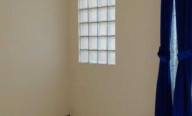 DISEWAKAN CEPAT RUMAH DI PULAU MATAHARI JAKARTA BARAT