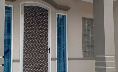 DISEWAKAN CEPAT RUMAH DI PULAU MATAHARI JAKARTA BARAT