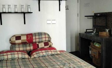 Sewa Apartemen Springlake Summarecon Bekasi  Studio View Pool