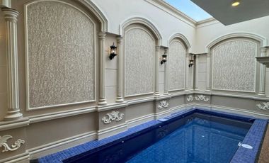 Townhouse Siap Huni Dengan Privat Pool, Dekat UMY Di Gamping Sleman