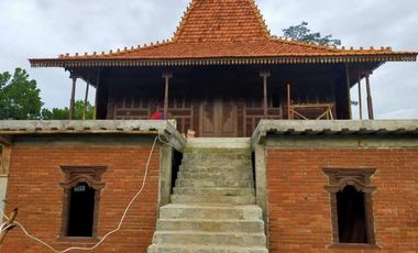 Rumah Joglo Dinding Gebyok Ukir dan Rumah Limasan Kayu Jati