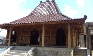 Rumah Joglo Dinding Gebyok Ukir dan Rumah Limasan Kayu Jati