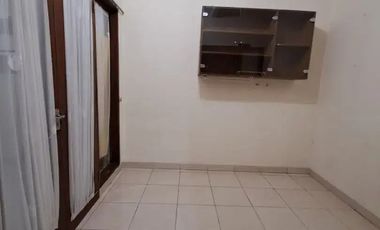 Comfortable 2-story house in a strategic location in Dago, North Bandung